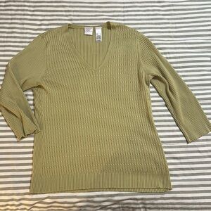 Emma & James Women's V-Neck Sweater - Light Olive